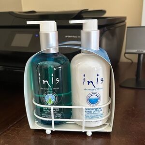 Inis Duo Sea Mineral Hand Care Set - Blue and White